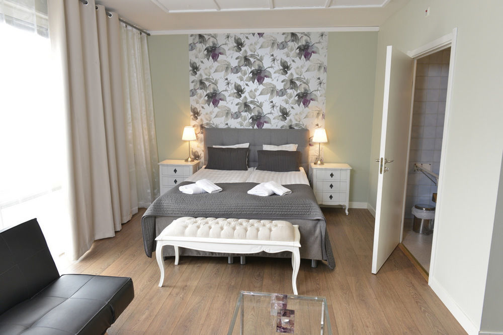 Hotell Stella อุปซอลา ภายนอก รูปภาพ
