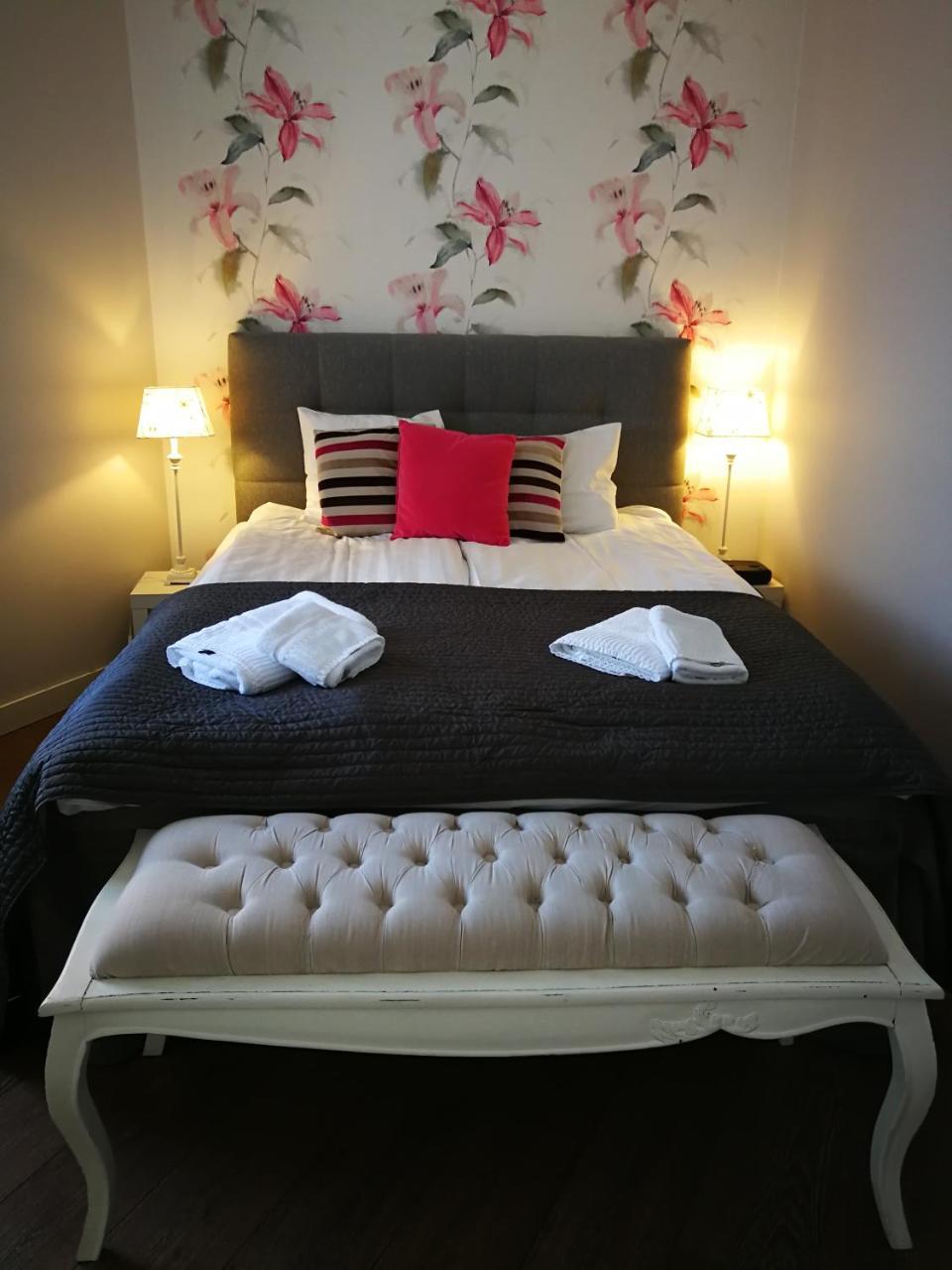Hotell Stella อุปซอลา ภายนอก รูปภาพ