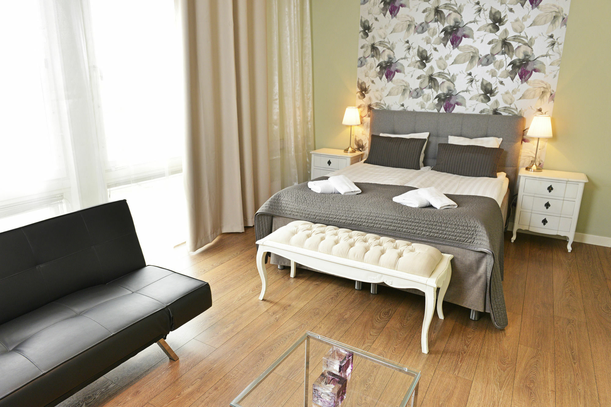 Hotell Stella อุปซอลา ภายนอก รูปภาพ
